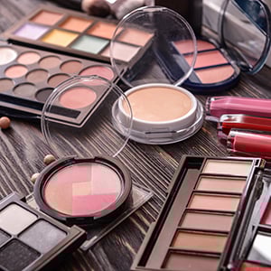 Makeup_Cosmetics_Square